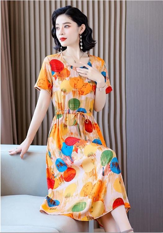 夏裝新款洋氣減齡收腰繫帶遮肚短袖棉綢碎花連衣裙